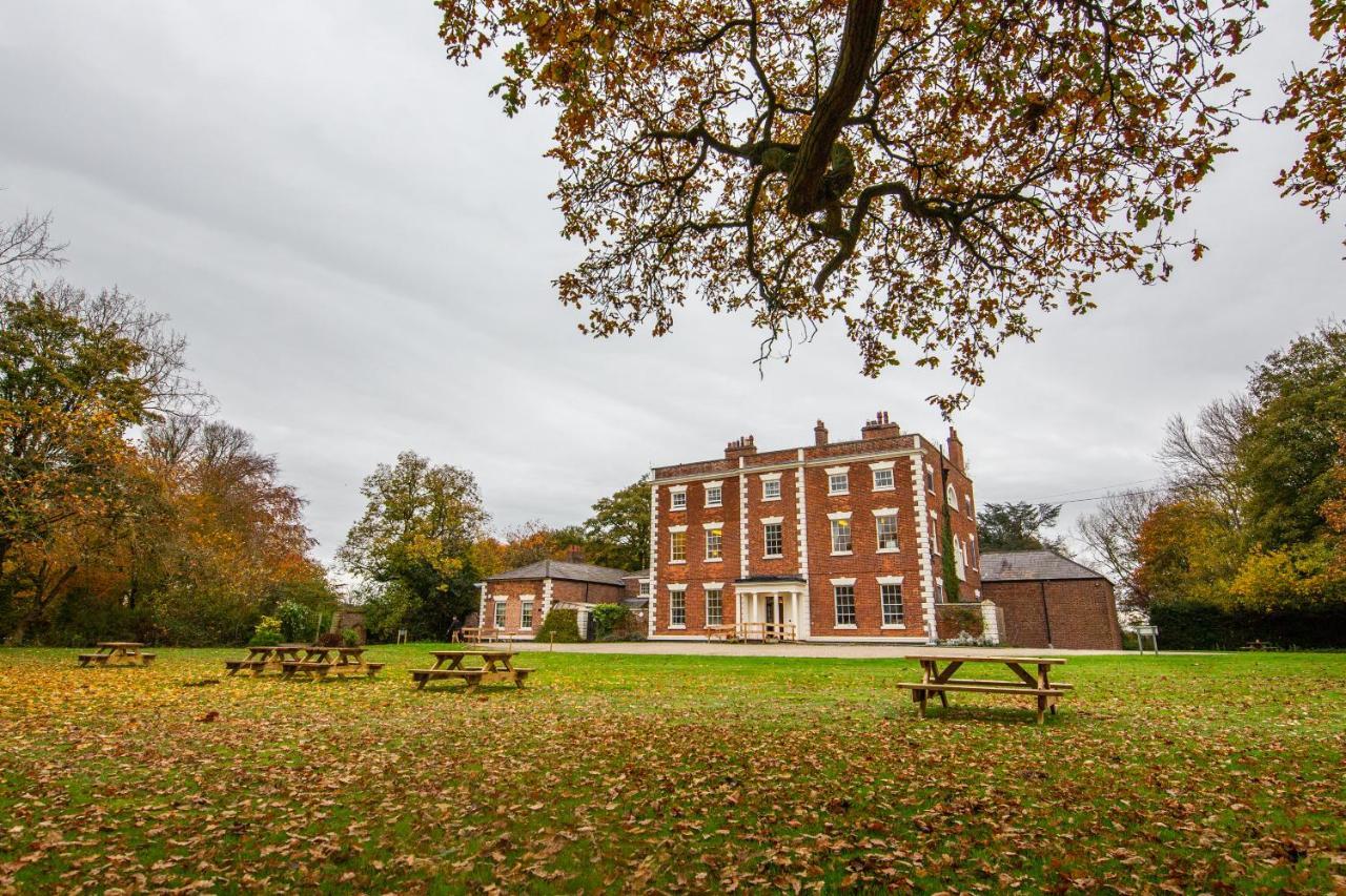 Yha Chester Trafford Hall Dunham-on-the-Hill Bagian luar foto