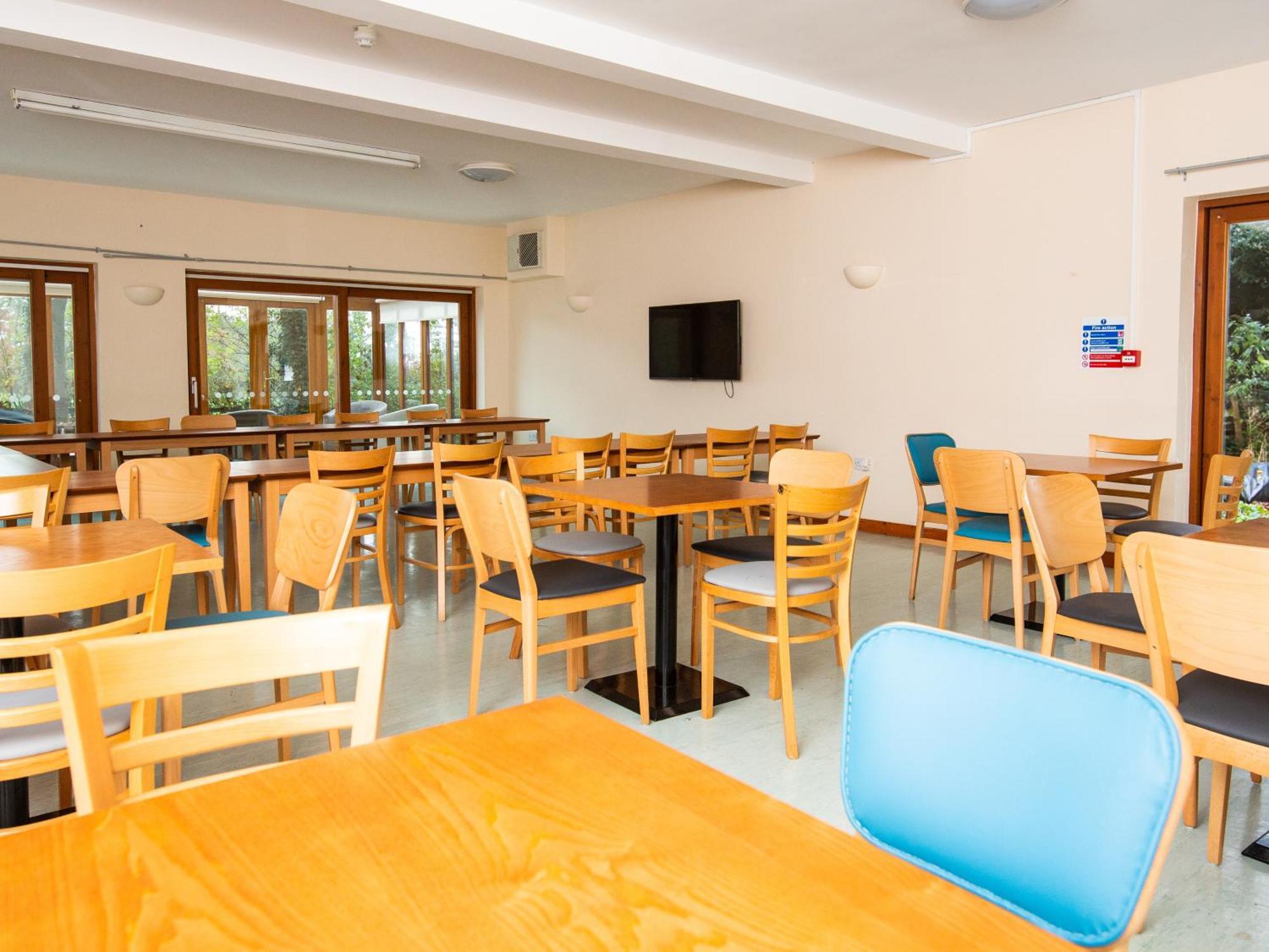 Yha Chester Trafford Hall Dunham-on-the-Hill Bagian luar foto